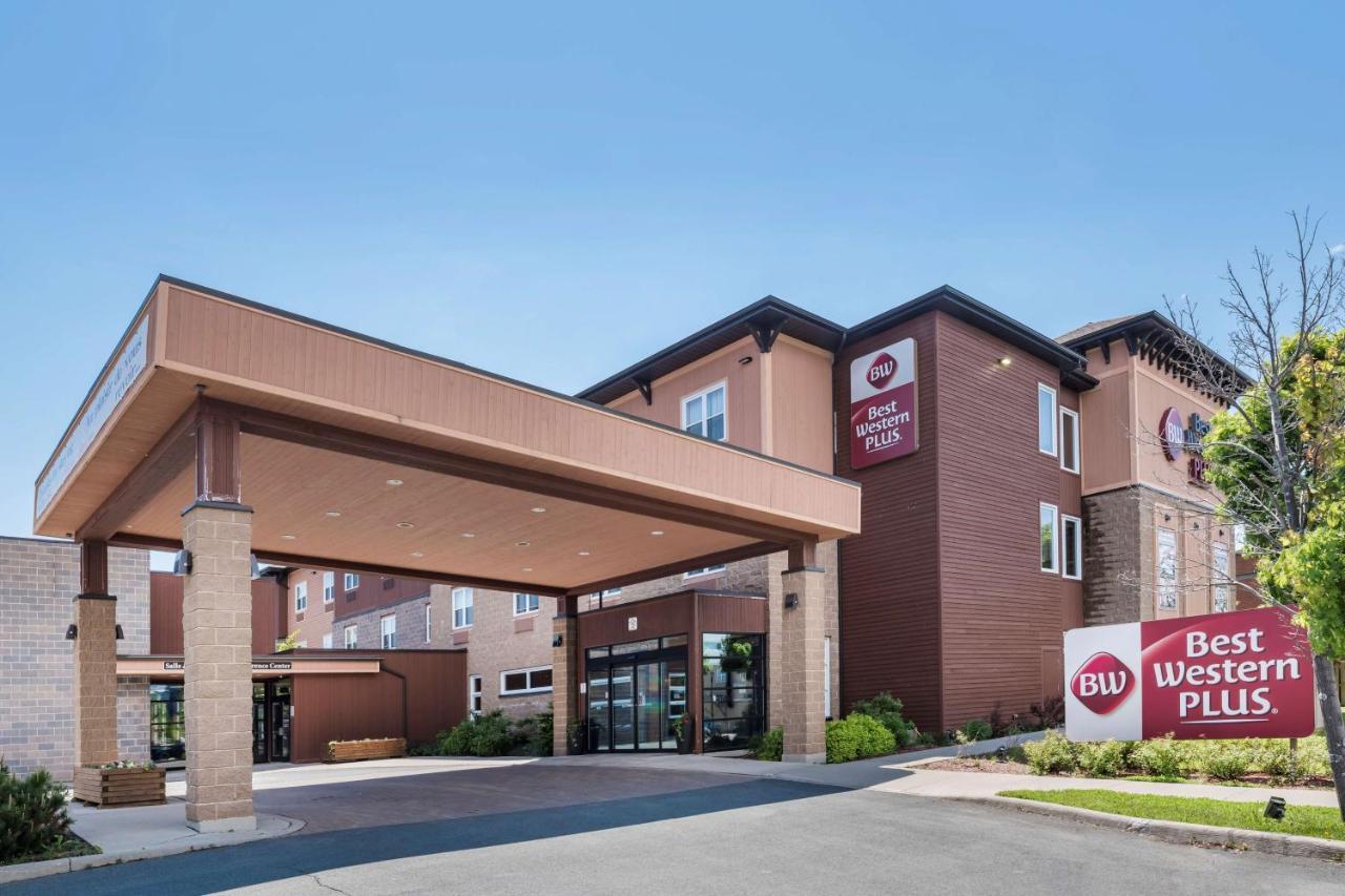 Best Western Plus, Bathurst Hotel & Suites Экстерьер фото