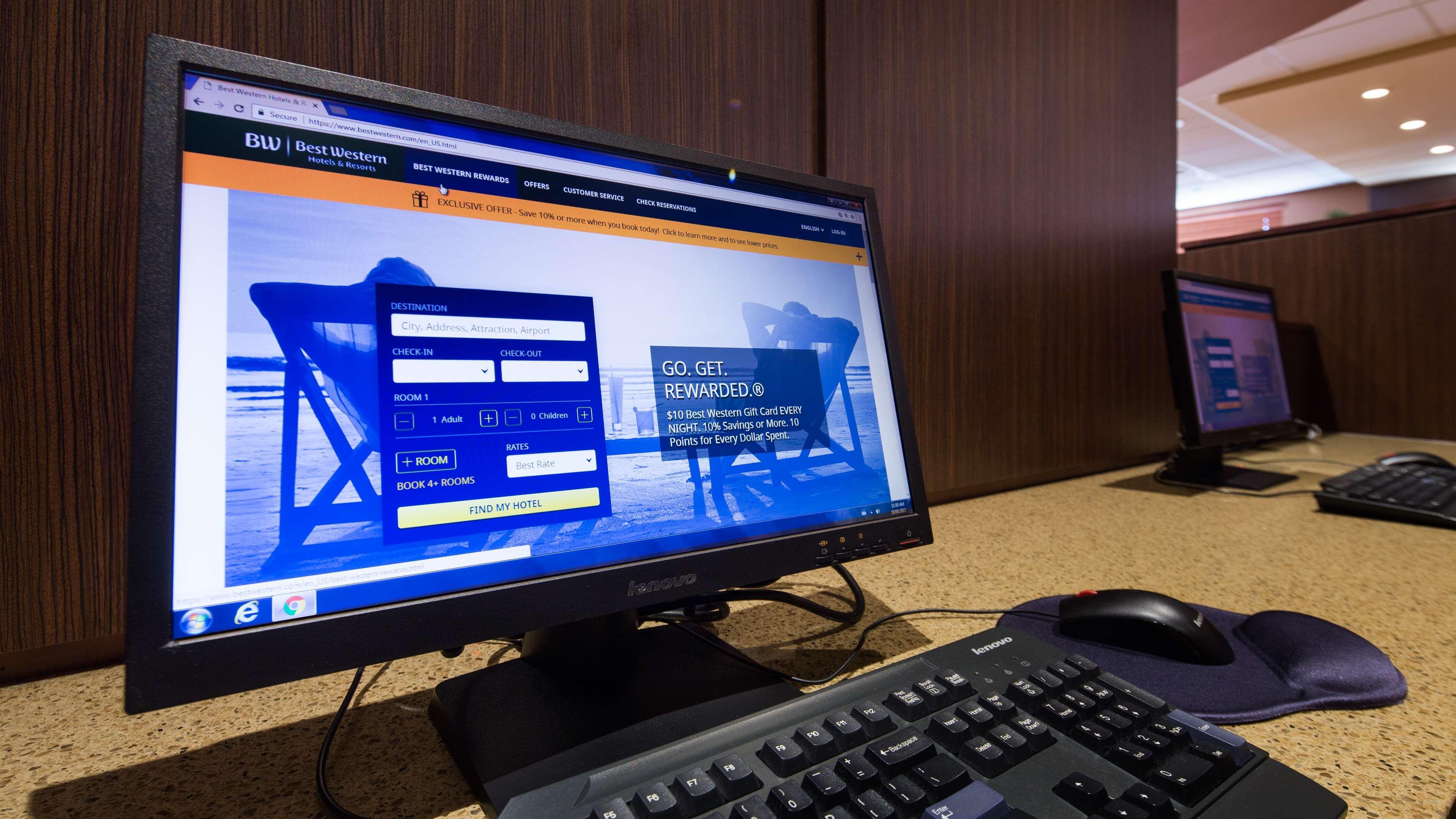 Best Western Plus, Bathurst Hotel & Suites Экстерьер фото
