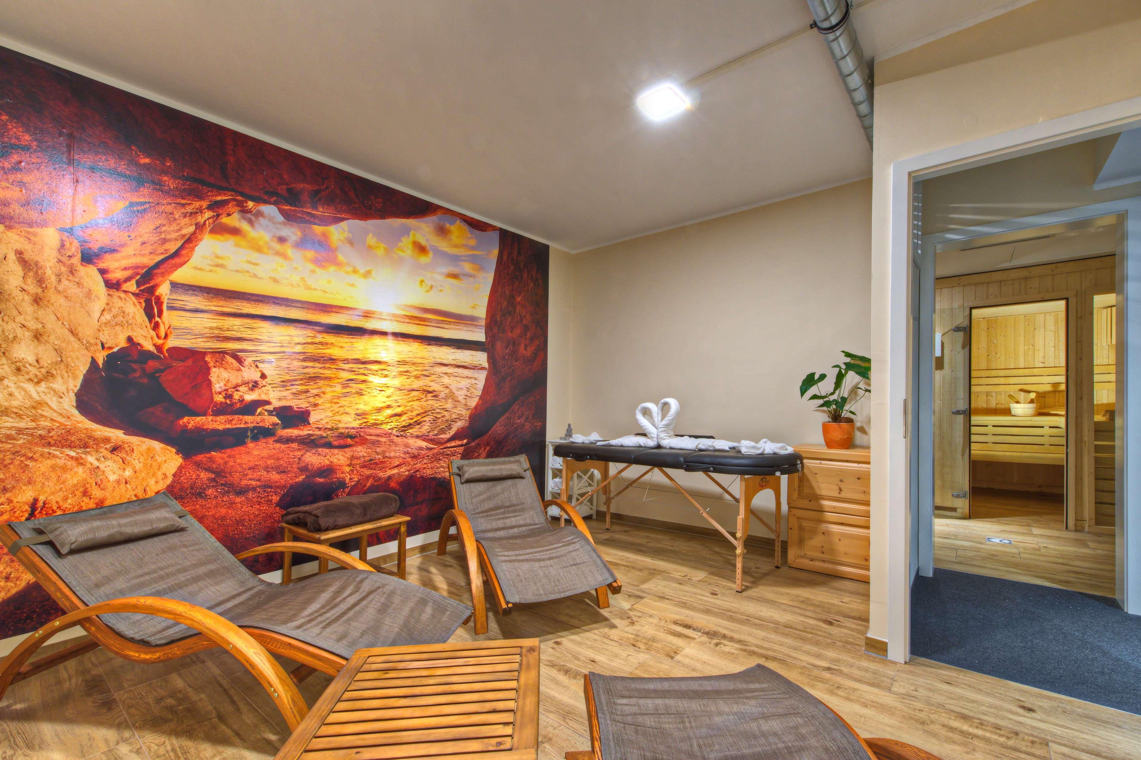 Best Western Plus, Bathurst Hotel & Suites Экстерьер фото